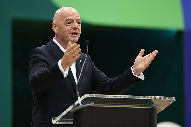 Ảnh bài viết Chủ tịch FIFA bảo vệ mức giá vé kỷ lục của World Cup 2026