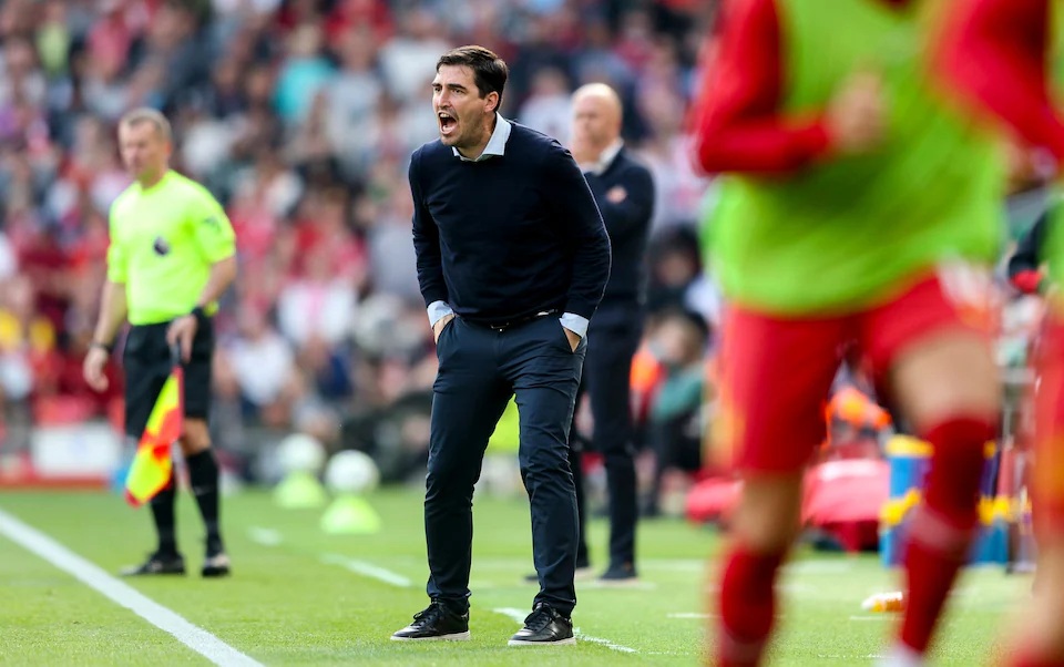 Liverpool sẽ là cấp độ hoàn toàn mới với Iraola.