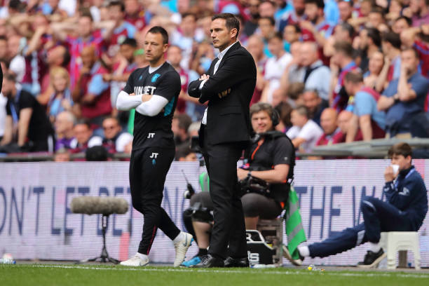 Terry và Lampard có những quan điểm trái chiều.