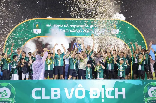 CLB Đồng Nai v&ocirc; địch giải Hạng Nhất.