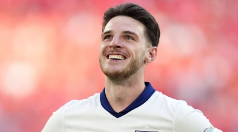Declan Rice khẳng định ĐT Anh đã thích nghi với nắng nóng.