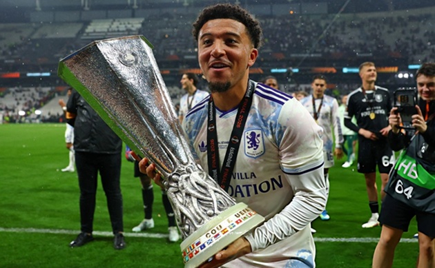 Sancho có thể tiếp tục cống hiến cho Aston Villa.