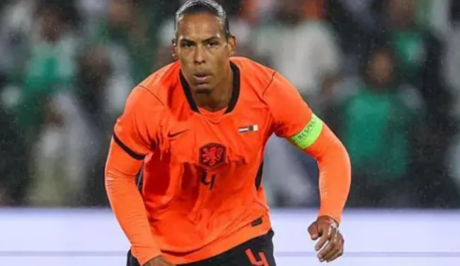 Ảnh bài viết World Cup 2026 và cuộc chiến sinh tồn của những đôi chân kiệt quệ