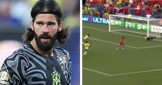 Thủ môn Alisson có pha cứu thua xuất sắc cho ĐT Brazil.