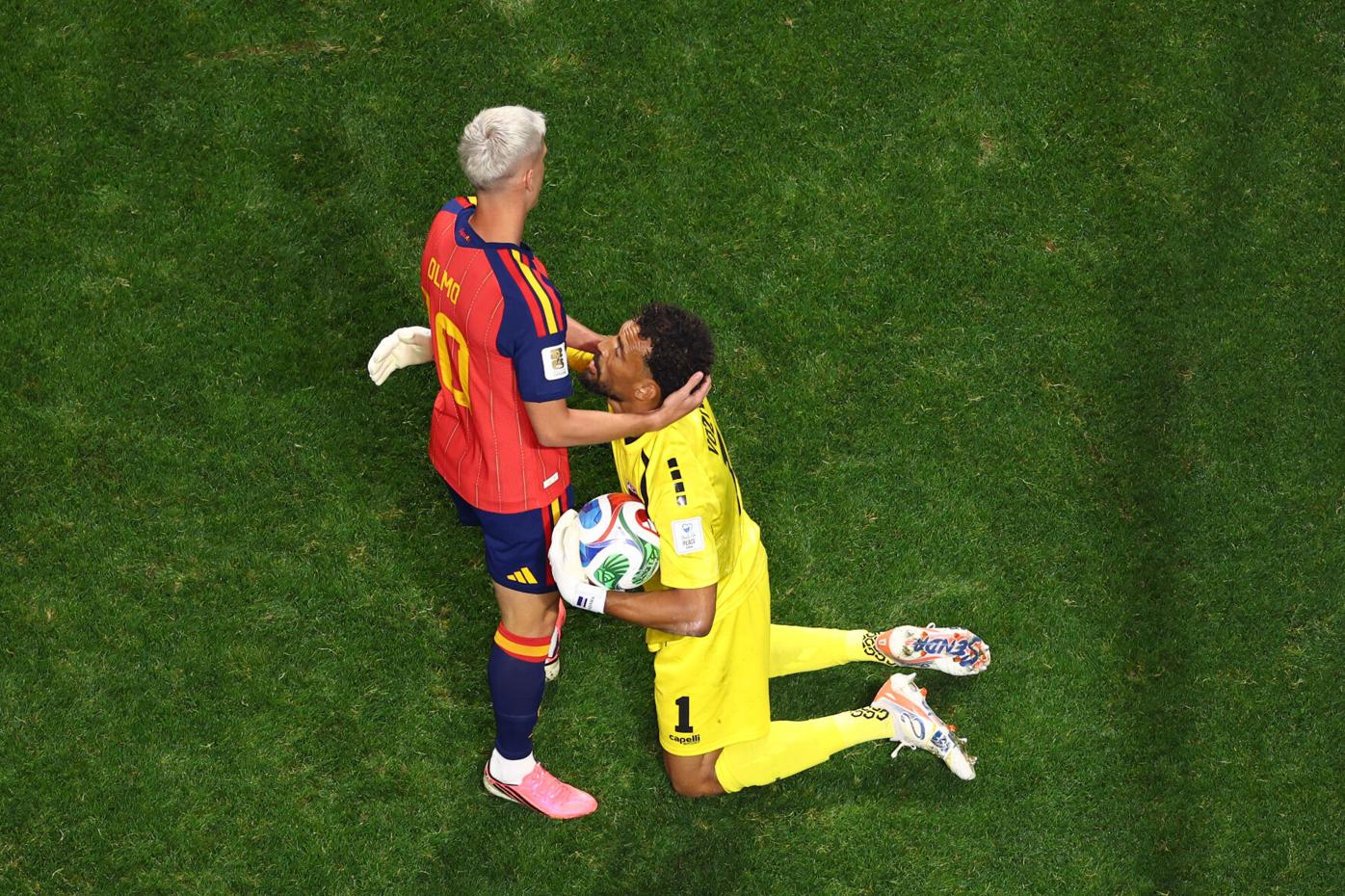 World Cup của những kẻ không bao giờ bỏ cuộc.