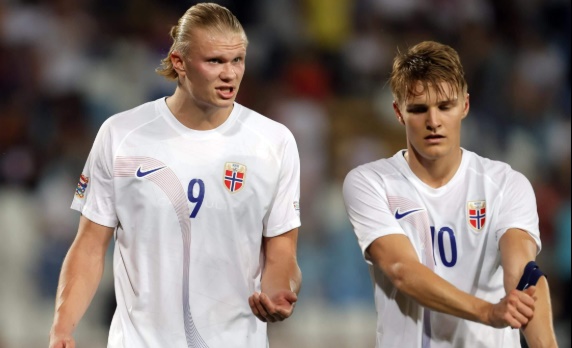 Odegaard và Haaland được kỳ vọng sẽ giúp Na Uy giành chiến thắng trước Iraq.