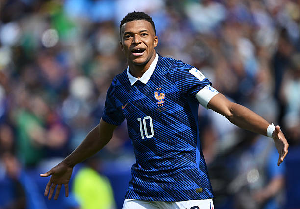 Kylian Mbappe hài lòng với chiến thắng của tuyển Pháp.