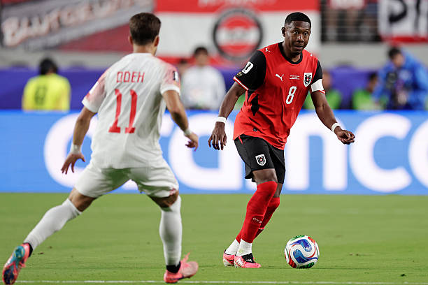 David Alaba (6.6 điểm): Người đội trưởng đã cố gắng để lại dấu ấn của mình vào lối chơi chung ngay từ những phút đầu tiên. Nhhững đóng góp tích cực trong màn trình diễn của anh vẫn lấn át những mặt hạn chế trước khi được rút ra nghỉ trong hiệp hai.