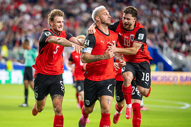 Ảnh bài viết Chấm điểm Áo 3-1 Jordan: Điểm sáng từ bộ đôi 7.6 điểm