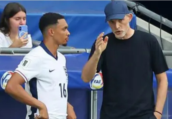 Ảnh bài viết Đằng sau quyết định gạt Alexander-Arnold của Tuchel