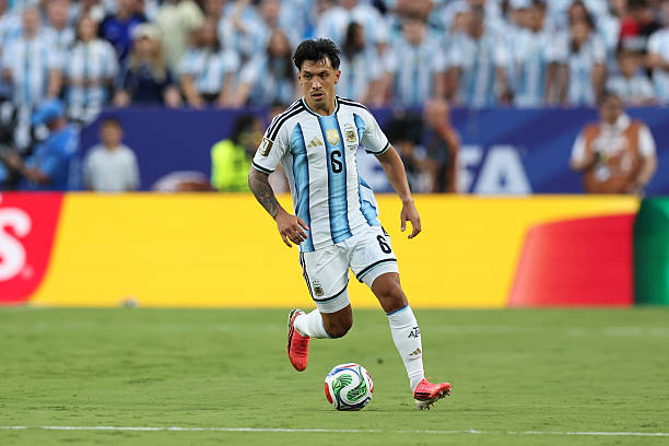 Ảnh bài viết Lisandro Martinez hóa 'lá chắn thép' của Argentina