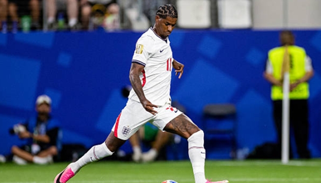 Dự bị Marcus Rashford (7.1 điểm - thay Anthony Gordon): Lên tiếng đúng lúc bằng pha dứt điểm góc thấp lạnh lùng, trực tiếp ấn định chiến thắng chung cuộc.