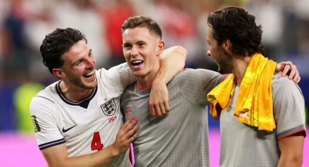 Ảnh bài viết Tuchel giải thích lý do thay Declan Rice ở trận thắng Croatia