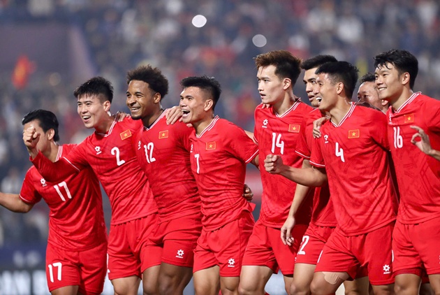 Ảnh bài viết Báo Indonesia sốc với dàn sao cao trên 1m80 của ĐTVN