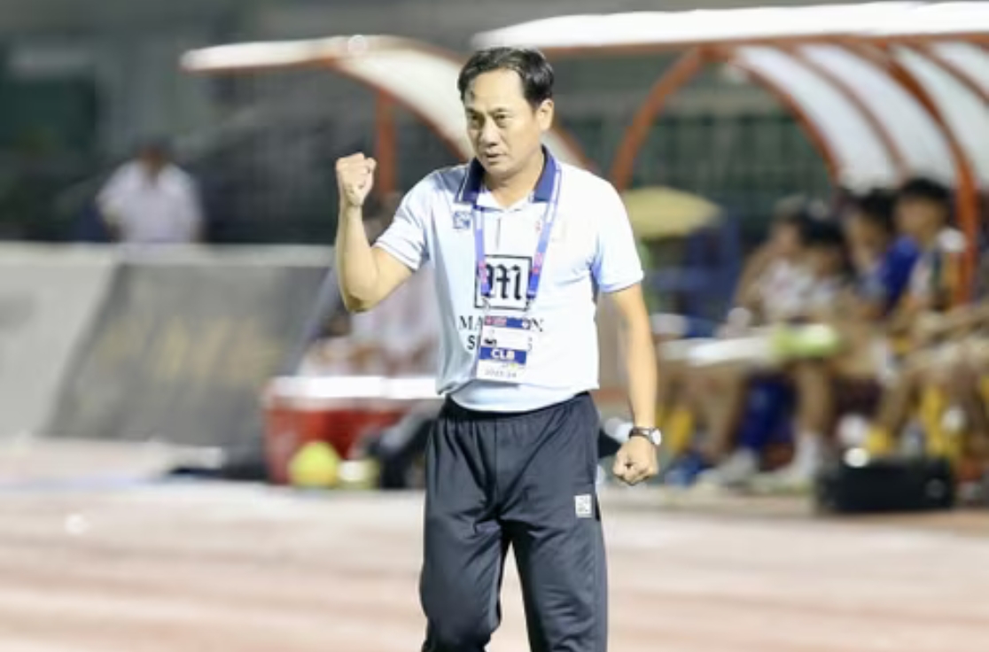 HLV Phùng Thanh Phương vẫn khiêm nhường sau khi đăng quang ở Cúp Quốc gia.