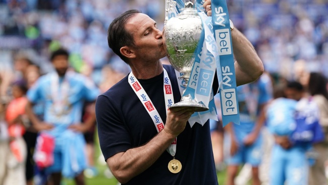CLB Coventry City lên chơi ở Ngoại hạng Anh 2026/27.