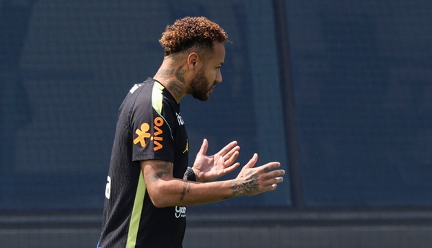 Neymar sẵn sàng tái xuất.