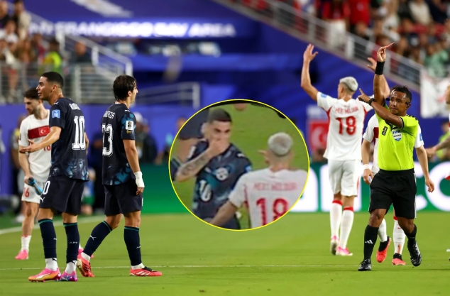 Ảnh bài viết Almiron nhận thẻ đỏ lịch sử tại World Cup 2026 vì lỗi che miệng
