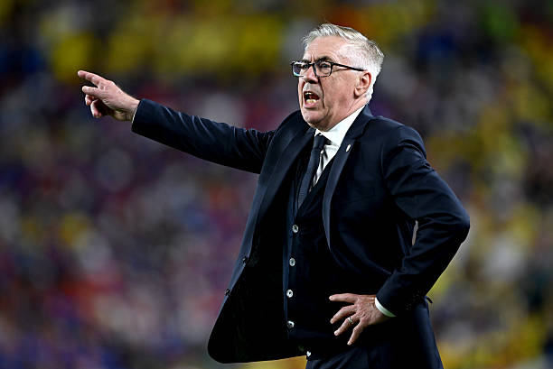 Thay đổi của Ancelotti giúp Brazil thắng dễ Haiti.