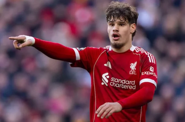 Ảnh bài viết Iraola sẽ là chìa khóa giải mã Milos Kerkez tại Liverpool?