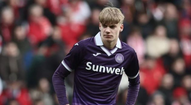 Ảnh bài viết Tottenham và MU tranh mua sao trẻ Nathan De Cat