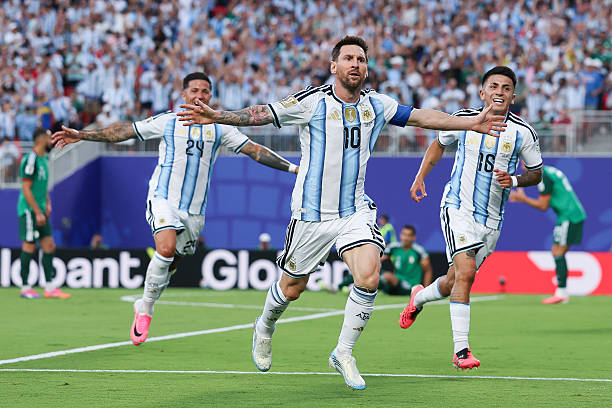 Ảnh bài viết Soi trận Argentina vs Áo: Messi đưa “Albiceleste” vào vòng knock-out?