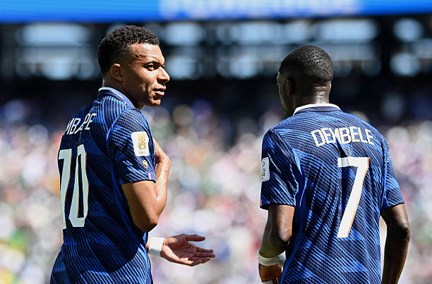 Ảnh bài viết Mbappe phản bác chỉ trích nhắm vào Dembele