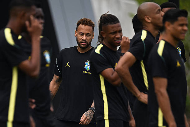Ảnh bài viết Neymar hoàn thành buổi tập đầu tiên cùng tuyển Brazil