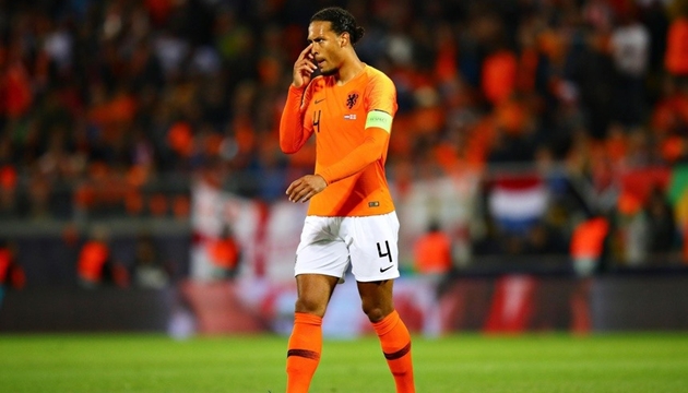 Van Dijk cùng tuyển Hà Lan đang phải nhận nhiều áp lực tại World Cup 2026.