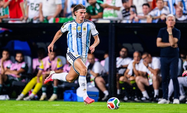 Ảnh bài viết Real Madrid và Como đàm phán chốt tương lai của Nico Paz
