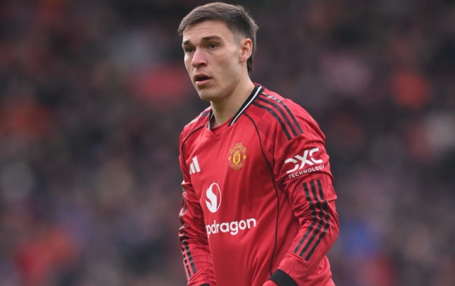 Cánh cửa rời Old Trafford của tiền vệ này đang trở nên rộng hơn bao giờ hết.