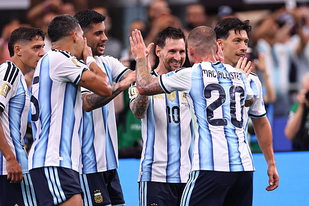 Ảnh bài viết Chấm điểm tuyển Argentina: "Ngả mũ" với Lionel Messi