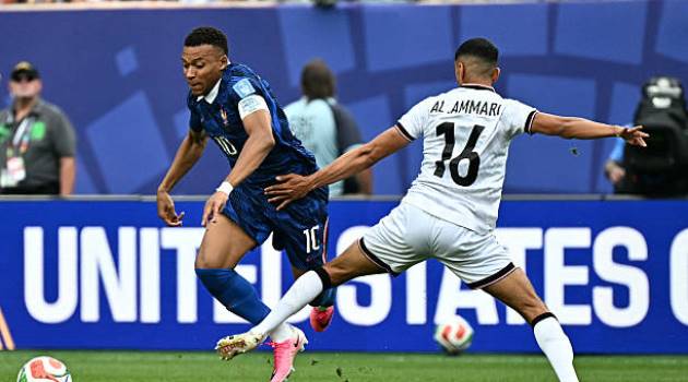 Ảnh bài viết Pháp 1-0 Iraq: Siêu phẩm của Mbappe