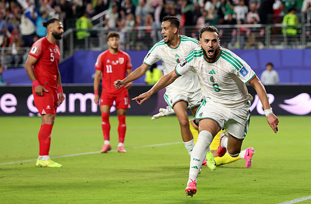 Tại lượt trận thứ hai bảng J World Cup 2026, tuyển Algeria đã tạo nên một màn ngược dòng ấn tượng để giành chiến thắng trước Jordan.