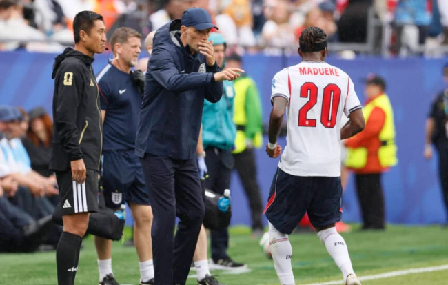 Hàng công của Tuchel chơi dưới sức.