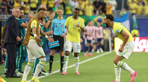 Ảnh bài viết Scotland 0-3 Brazil: Neymar vào sân