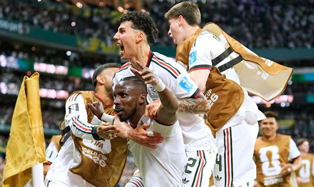 Mexico vô tình hất văng CH Séc khỏi World Cup 2026.