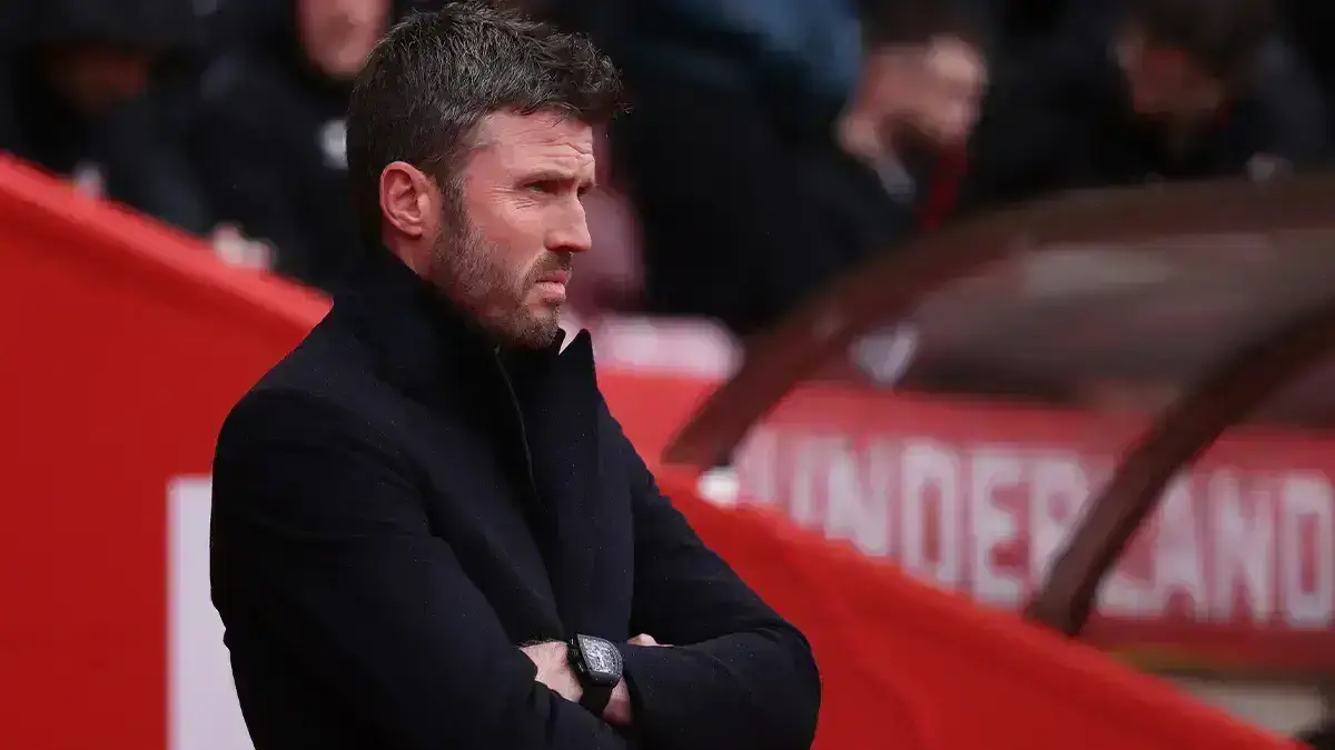 Manchester United phải cân nhắc kỹ lưỡng. Ảnh: Manchester Evening News.