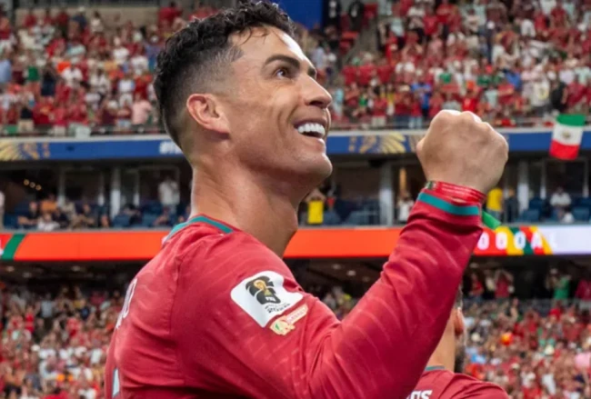 Ảnh bài viết Soi trận Colombia vs Bồ Đào Nha: Màn so tài giữa Ronaldo và James Rodriguez