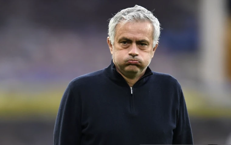 Ảnh bài viết Mourinho tiết lộ lý do bị Tottenham sa thải trước trận chung kết