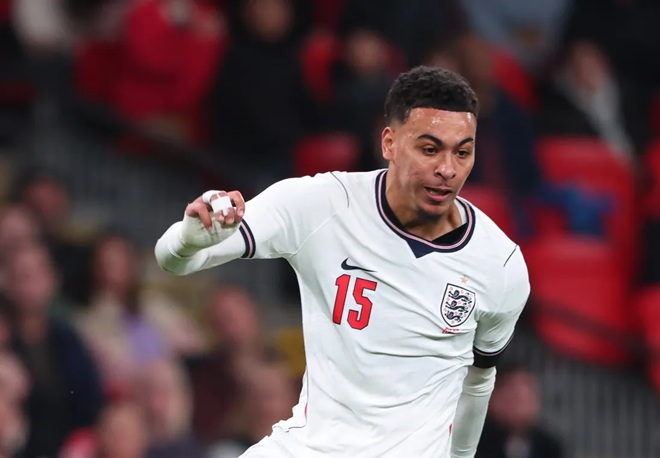  Rogers thể hiện tốt hơn c&aacute;c đồng nghiệp ở Arsenal. Ảnh: Getty.