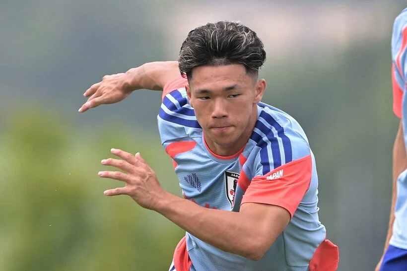 Shiogai Kento tự tin trước trận gặp tuyển Brazil. Ảnh: TOKYO SPORT.