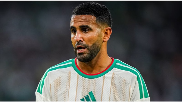 Mahrez và các đồng đội cần không thua để đi tiếp. (Ảnh: Givemesport)