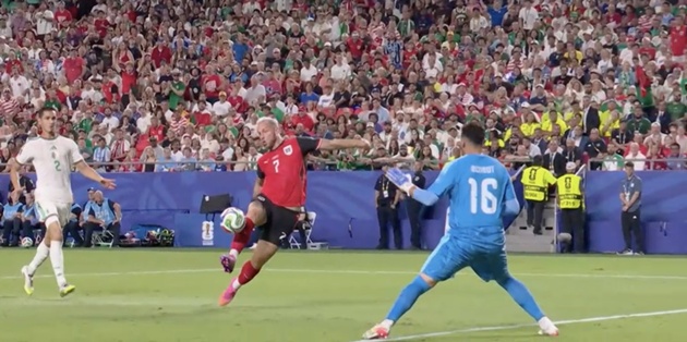 Ảnh bài viết Algeria 0-1 Áo: Arnautovic khai thông thế bế tắc