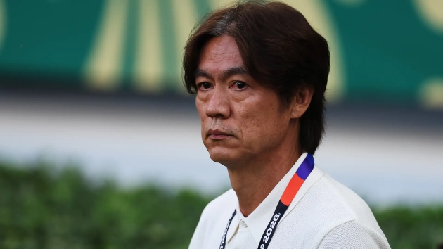 HLV Hong từ chức, song chưa đủ để Hàn Quốc giải quyết gốc rễ vấn đề. Ảnh: Getty Images.