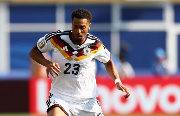 Felix Nmecha – 5.8 điểm. Cầu thủ của Dortmund đã có một hiệp đấu đầu tiên thảm họa. Anh hoàn toàn mất dấu Julio Enciso trong bàn thua ở phút 42 dù đã có nhiều thời gian để quan sát vị trí của đối phương. Ảnh: Getty Images.
