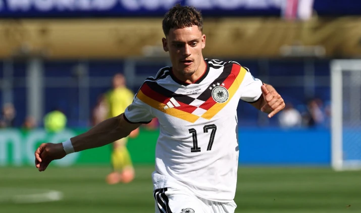 Florian Wirtz – 7.3 điểm. Hầu hết các pha lên bóng nguy hiểm nhất của Đức đều qua chân Wirtz. Đường kiến tạo chuẩn xác cho Havertz gỡ hòa cho thấy nhãn quan chiến thuật tuyệt vời của anh. Ảnh: Getty Images.