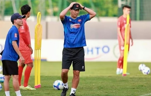 Ảnh bài viết Thách thức lớn chờ đợi HLV Kim Sang-sik tại AFF Cup 2026