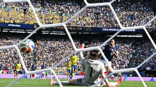 Ảnh bài viết Pháp 0-0 Thụy Điển: Mbappe ghi bàn và việt vị