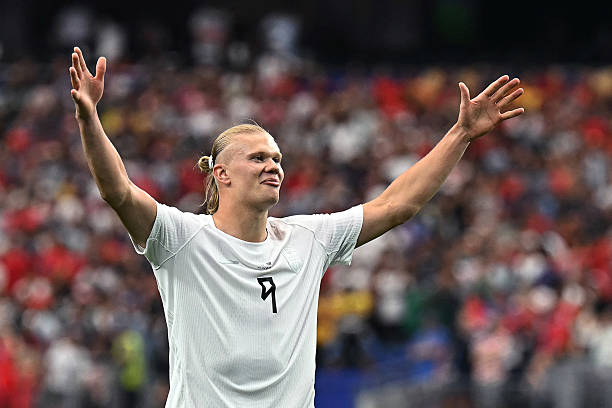 Haaland đang liên tục phá vỡ những kỷ lục. Ảnh: Getty Images.